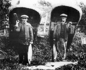Coracle men with their catch of fish 1905. Photograph by the National Museum Wales. Reproduced under the Creative Commons 2.0 Licence