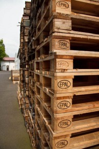 http://www.publicdomainpictures.net/view-image.php?image=10500&picture=pallets-and-warehouse