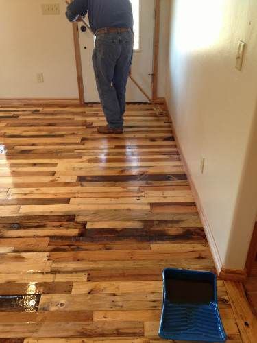 wood pallet floor