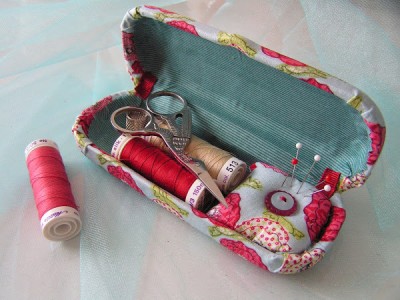 How To Re Purpose a Eye Glass Case to Travel Sewing Kit