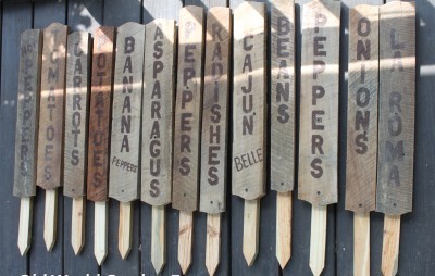 How to Make Garden Vegetable Signs From Reclaimed Wood