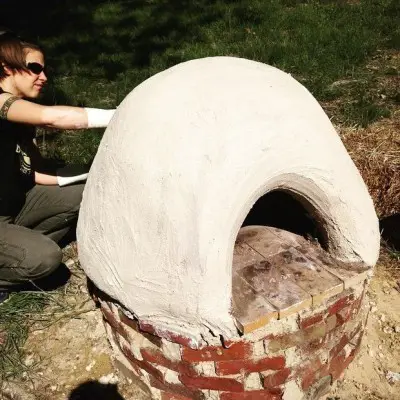 Build Your Own Backyard Earth Outdoor Oven