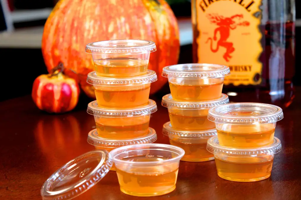 Apple Cider Fireball Whiskey Jello Shots Recipe