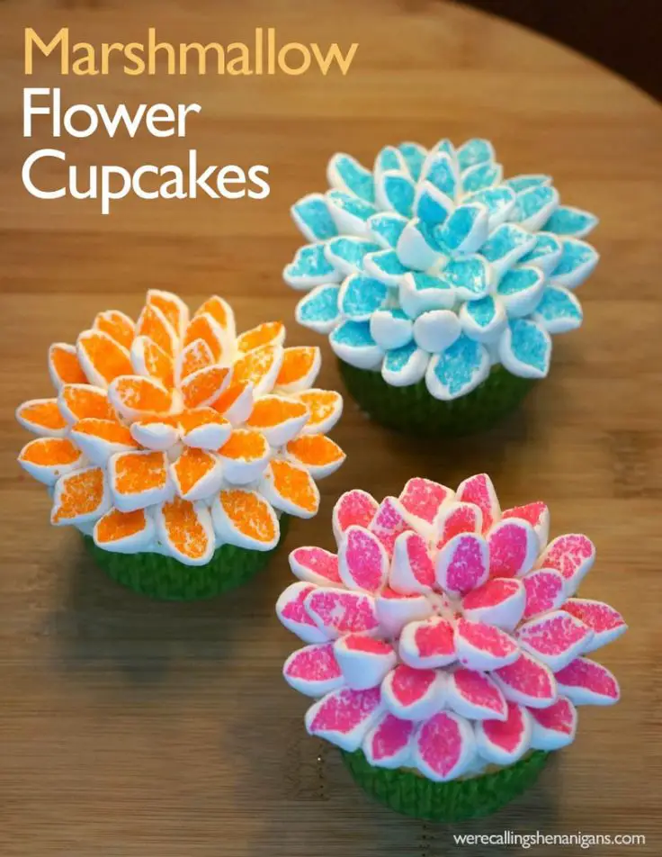 Marshmallow Flower Cupcakes Decorating Technique
