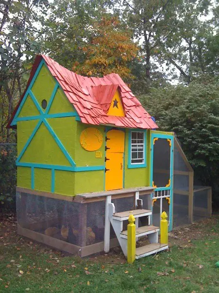 Chickens Fairy Tale Vertical Coop and Run Tour