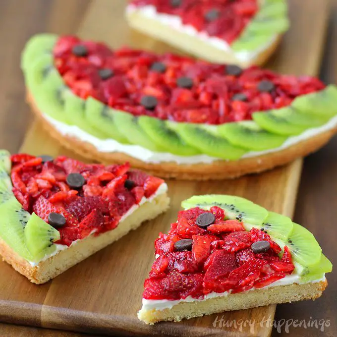 Sugar Cookie Strawberry Kiwi Fruit Pie Dessert