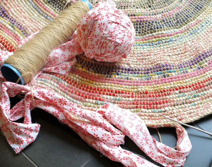 Frugal Crochet Scrap Fabric Rag Rug Craft Project - The Homestead Survival - Homesteading Crafts 
