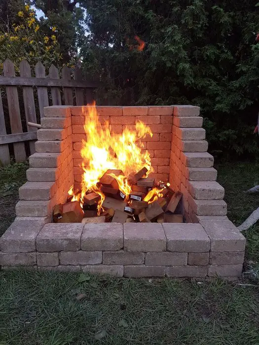 Build Brick Fireplace Backyard, How To Build Brick Outdoor Fireplace